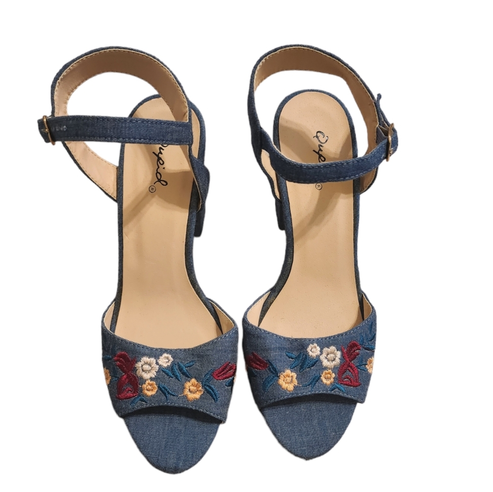 Denim Embrioded Shoes Size 6 New